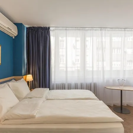 Premium Crown Hotel Belgrado