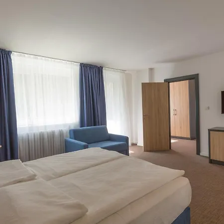 Premium Crown Hotel Belgrade