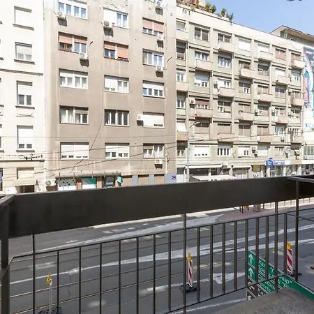 Premium Crown 4* Belgrad