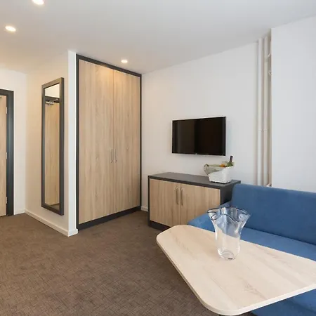 Premium Crown Belgrado