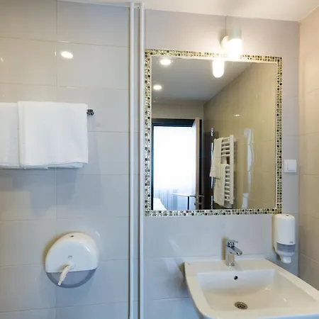 Hotel Premium Crown 4*