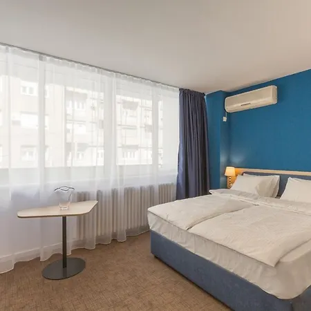 Premium Crown 4* Belgrado