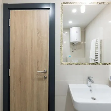 Premium Crown 4* Belgrade