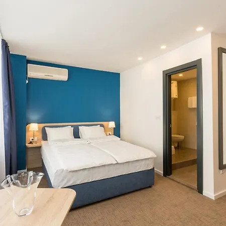 Premium Crown Hotel Belgrado